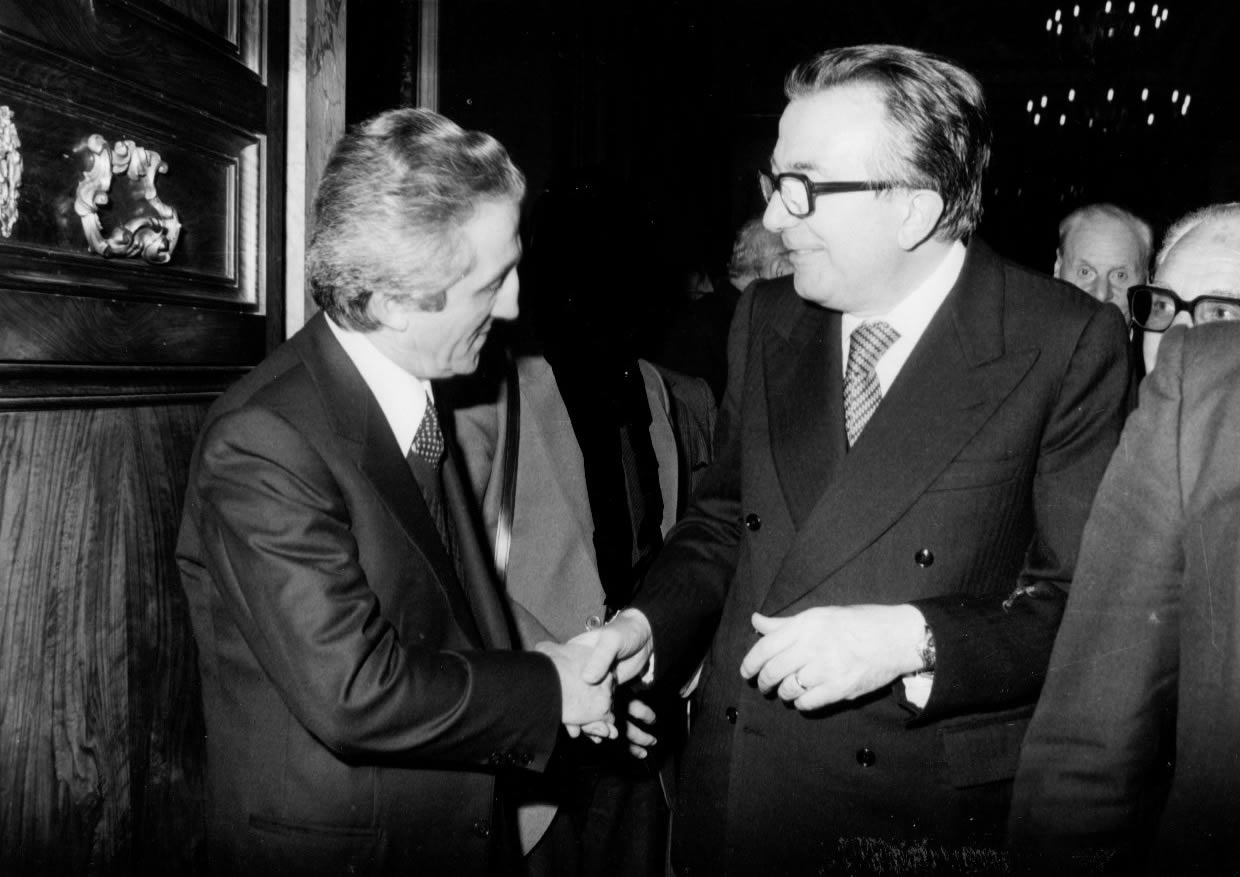 Giacomo Alexis con il presidente Giulio Andreotti (1981)